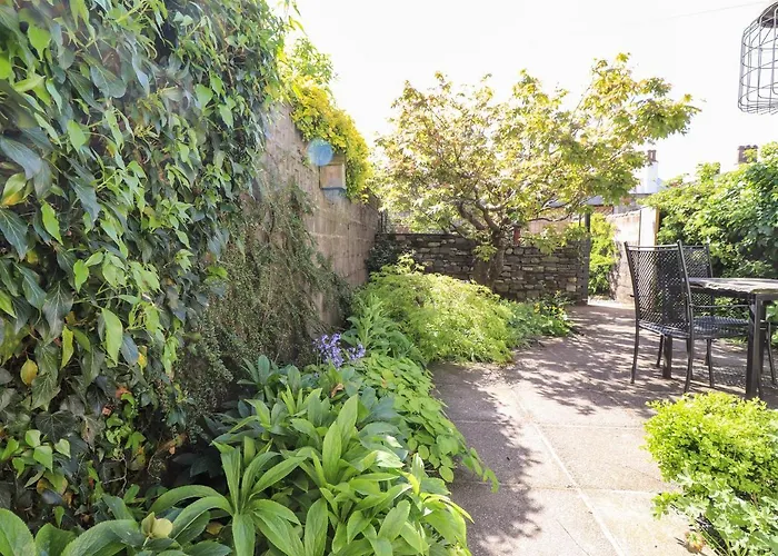 Holiday home Primrose