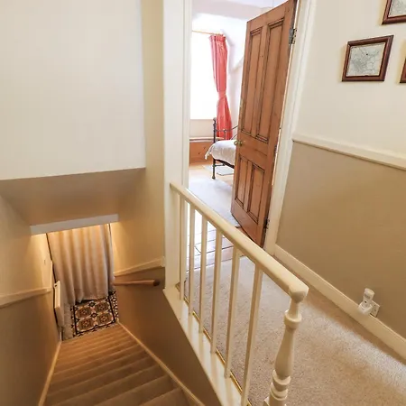 Holiday home Primrose